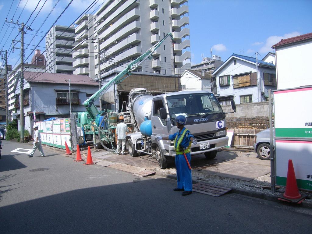 摜