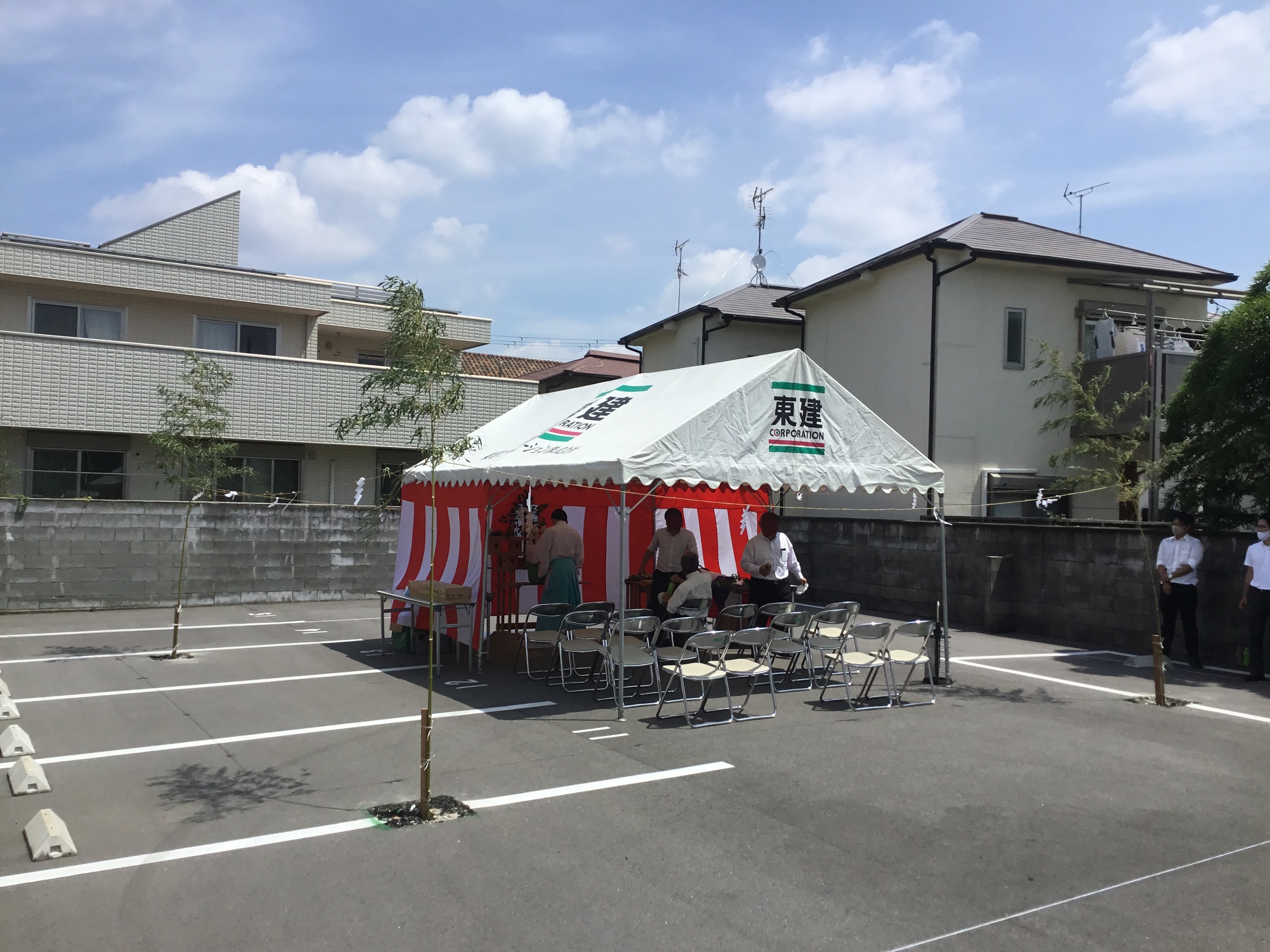 摜